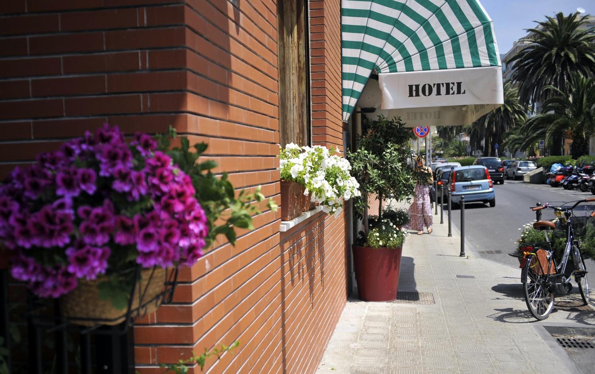 Hotel Tigullio Lavagna Exterior foto